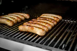 Grillfürst G510G 5-Brenner Gasgrill Mit Hochtemperaturbrenner Und Gusseisen Rosten - Feuerwehr Edition -Outdoor Grill Verkauf Grillfuerst Gasgrill Bratwurst